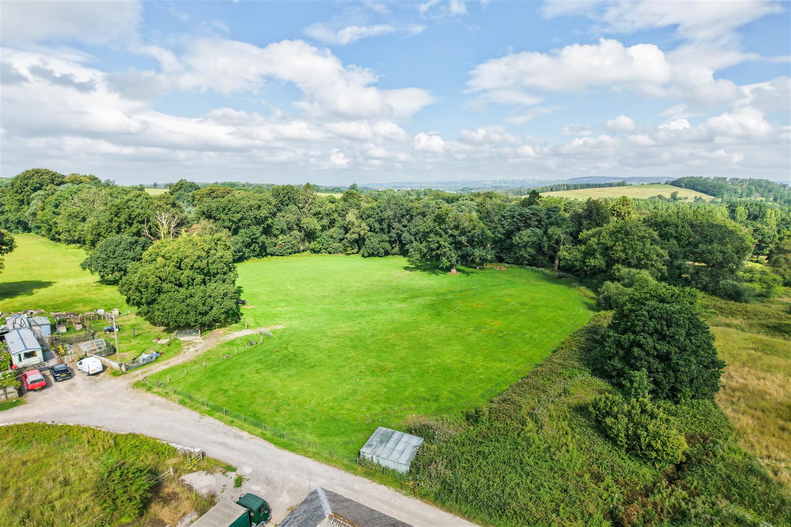 Hensol, Pontyclun